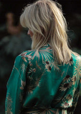 WAIOLA printed silk kimono
